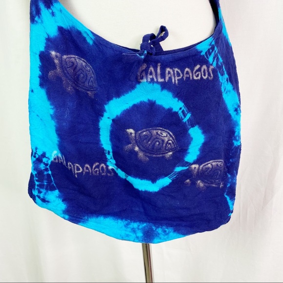 Vintage Galápagos Islands Blue Tie Dyed Turtle Crossbody Tote Bag - Picture 2 of 8